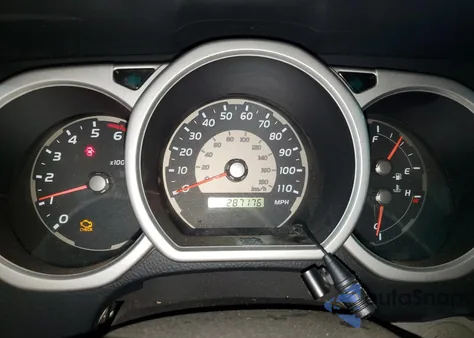 2003 Toyota 4Runner Sr5 z USA, uszkodzony, nr VIN JTEBU14R930019562